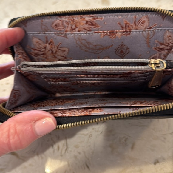 NWOT Hobo Black Wallet - Picture 7 of 12